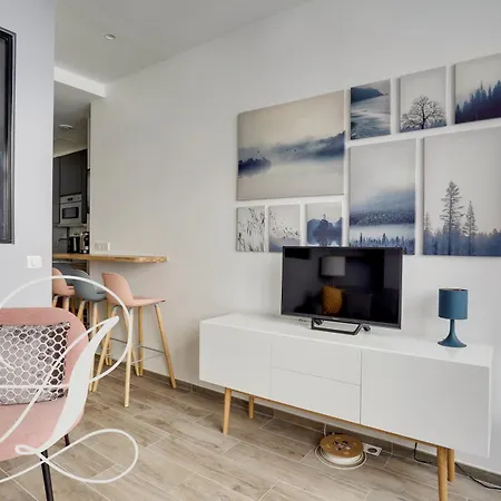 Apartamento Cyrano, Moderne 2 14eme *